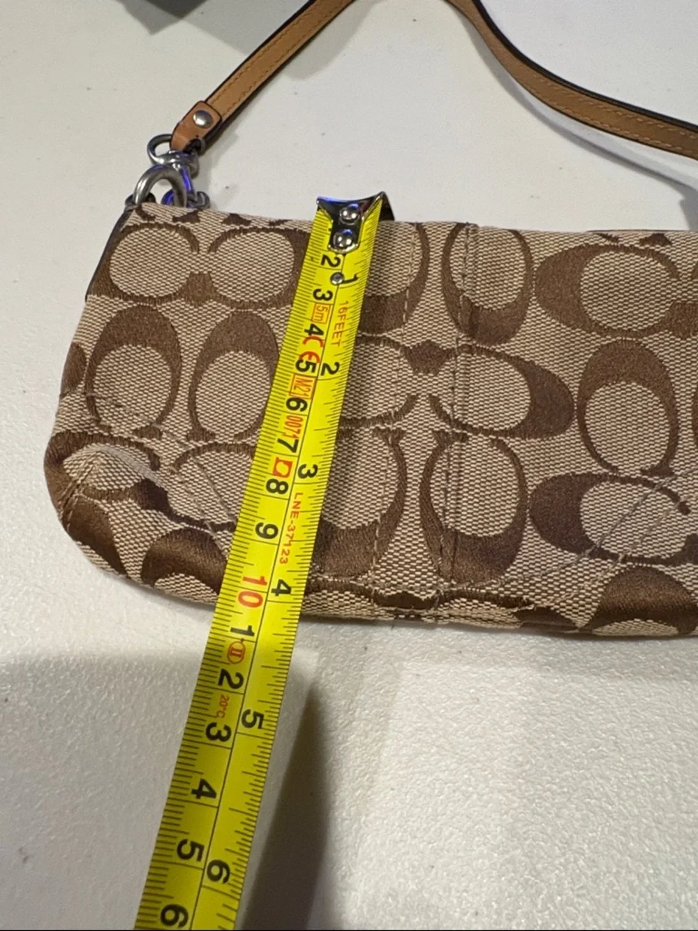 Coach - Vintage Signature Demi Pouch, Wristlet, purse. Brown.  Monogram Canvas